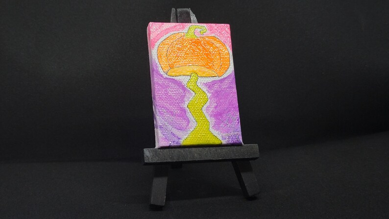 The 2x3 canvas with its mini display easel